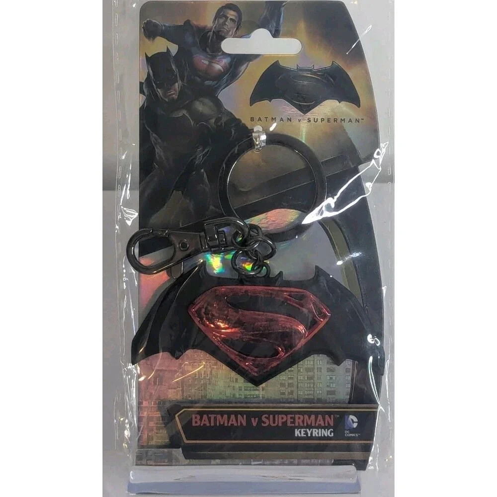 Batman v Superman Detachable Keyring, Bag Charm - Collectors, Enthusiasts NEW